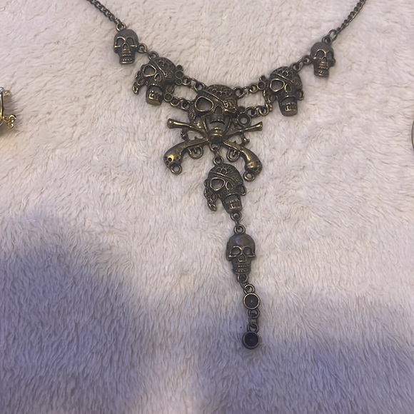 Pirate/ skull jewelry - Picture 2 of 4